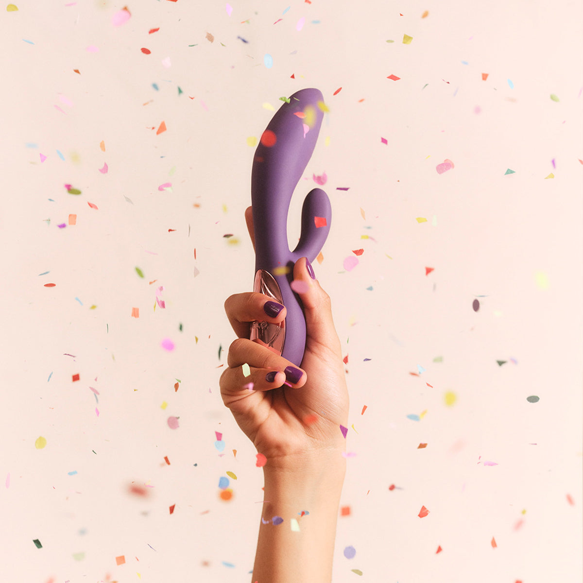 LELO - Ina Thrust - Rabbit-vibrator met stootbeweging - Zwart