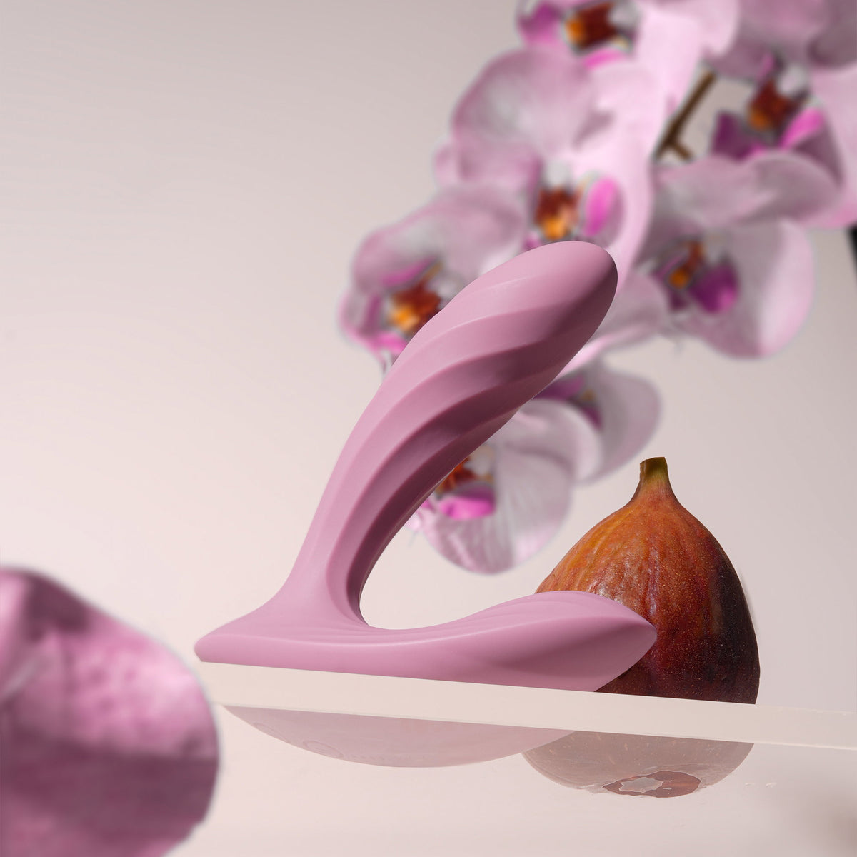 SVAKOM Erica Plus – Draagbare stootvibrator met app-bediening | Roze